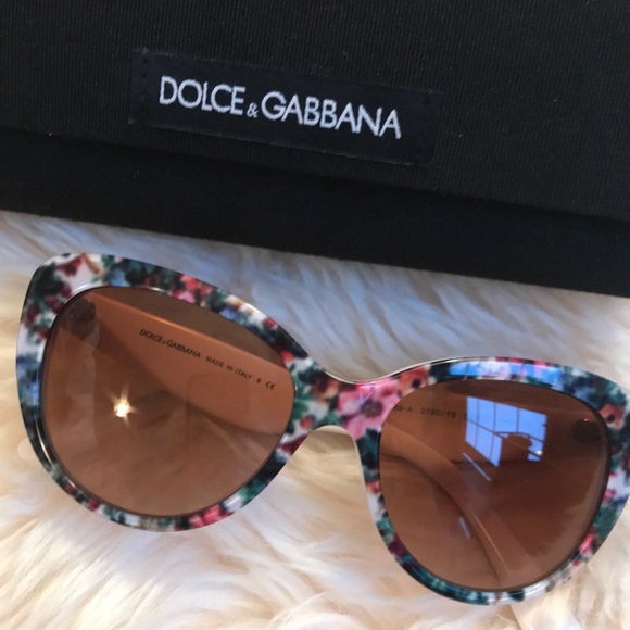 dolce and gabbana flower sunglasses